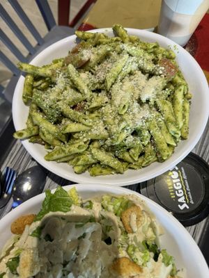 Uptown Saggio's by null