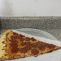 Cross Bronx Pizzeria