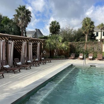 The Mansard House - Get in the pool! You'll love it! - Hotels Near Me - Galveston, Texas