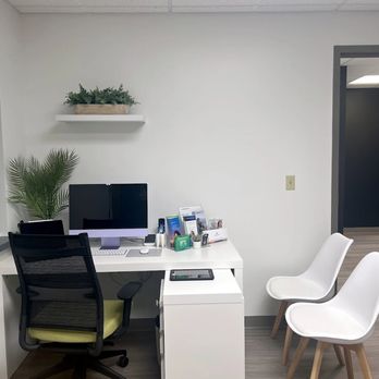 Smile Makeovers - From reception to results - experience a space built for relaxation and care. - Cosmetic Dentists Near Me - Wexford, Pennsylvania Smile Makeovers - From reception to results - experience a space built for relaxation and care. - Cosmetic Dentists Near Me - Wexford, Pennsylvania