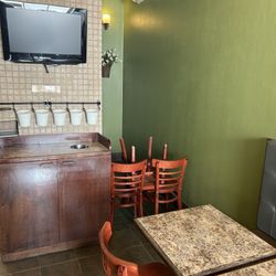 Sweet Thyme Bakery - Interior