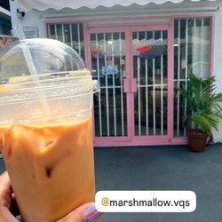 Marshmallow Candy & Coffee - Handcrafted Iced Coffee made with premium coffee for the perfect island refreshment. Visit Marshmallow Candy & Coffee today!