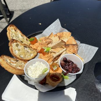 Distant Brewing - Hummus plate - Breweries Near Me - Mammoth Lakes, California Distant Brewing - Hummus plate - Breweries Near Me - Mammoth Lakes, California