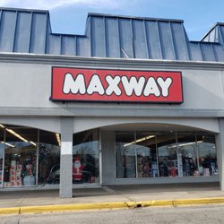 Maxway - Store front