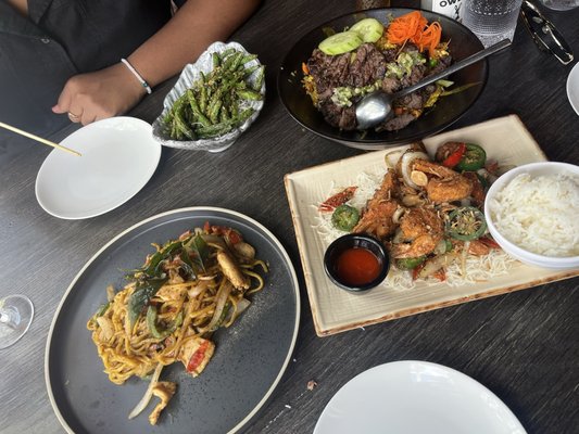 La Moon Atlanta by null