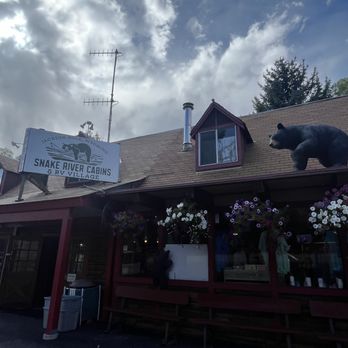 Snake River Cabins & RV Village - Front of lobby - Campgrounds Near Me - Jackson, Wyoming