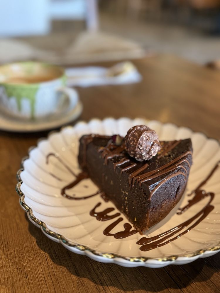 Social spots from Peace Middle East Cafe