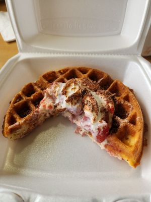 Queen's Pancakes by null