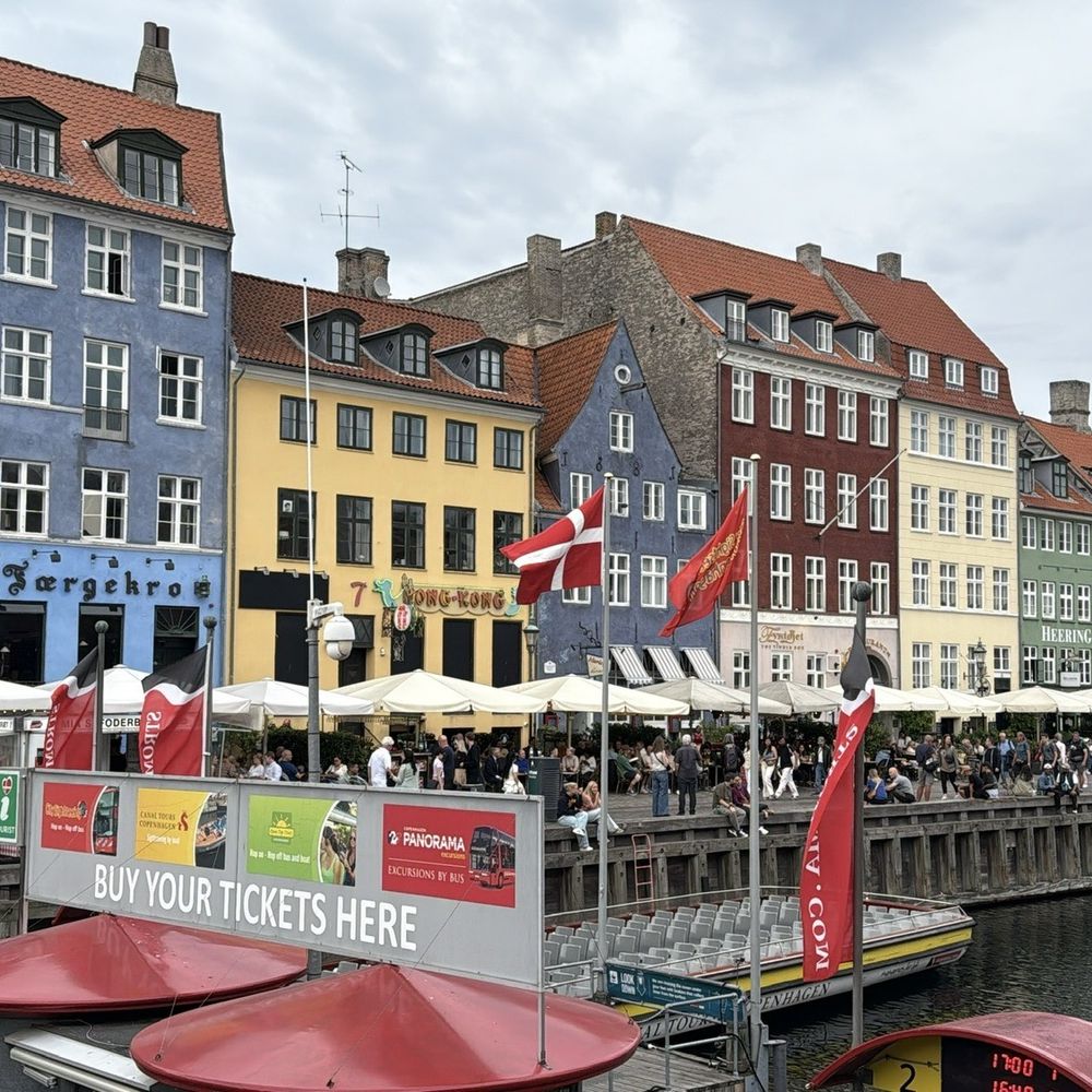 Nyhavn - Landmarks & Historical Buildings Near Me Nyhavn - Landmarks & Historical Buildings Near Me