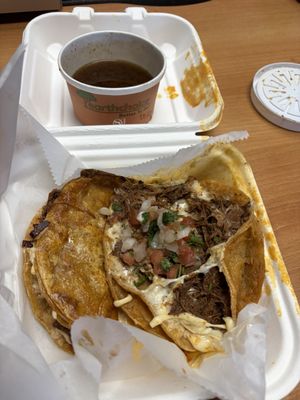 La Divina Tacos by null