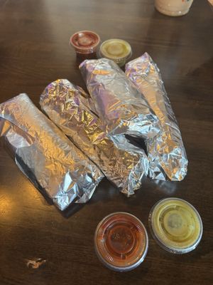 Ambro’s Tacos Y Más by null