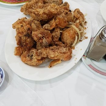Emerald Palace - a table full of fried food - Restaurants Near Me - Winnipeg, Manitoba Emerald Palace - a table full of fried food - Restaurants Near Me - Winnipeg, Manitoba