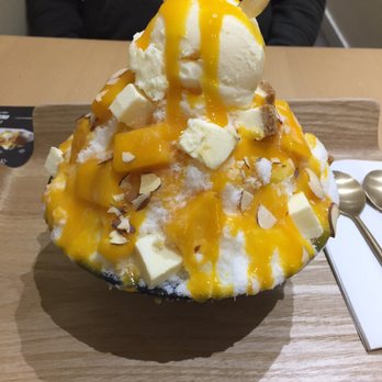 Sulmida Dessert Cafe - Cheesey Mango. Mangoes and peices of Cheesecake and Vanilla Icecream - Desserts Near Me - Burnaby, British Columbia Sulmida Dessert Cafe - Cheesey Mango. Mangoes and peices of Cheesecake and Vanilla Icecream - Desserts Near Me - Burnaby, British Columbia