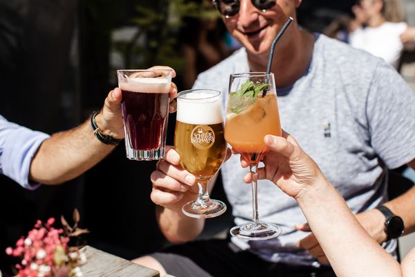 Cafe Rose Red by null