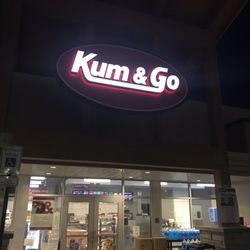 Kum & Go - Storefront.