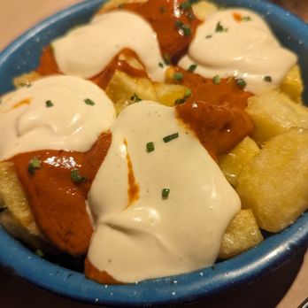 Quillo - Patatas bravas - Bars Near Me - Barcelona, B