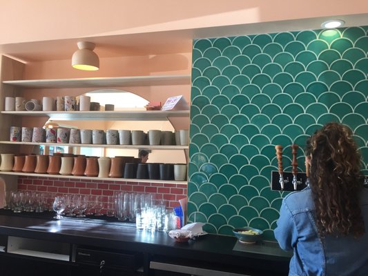 Roses' Taproom by null