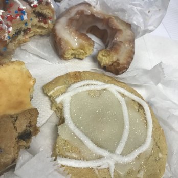 Mitten Raised - Donuts Near Me - East Lansing, Michigan Mitten Raised - Donuts Near Me - East Lansing, Michigan
