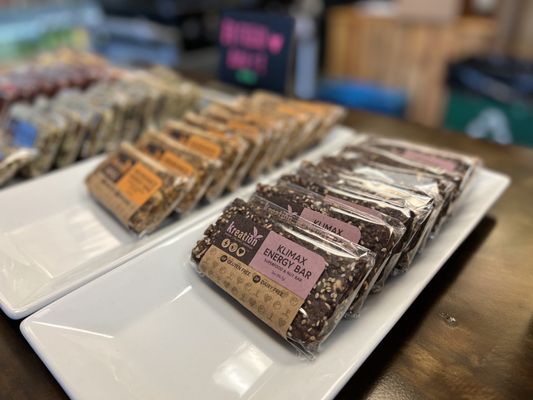 Kreation Juicery & Avoholic Bar - West Hollywood by null