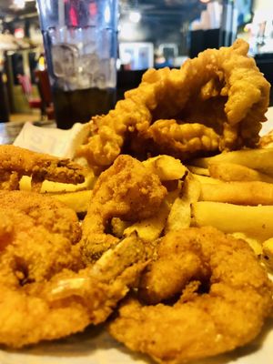 Joe's Crab Shack by null