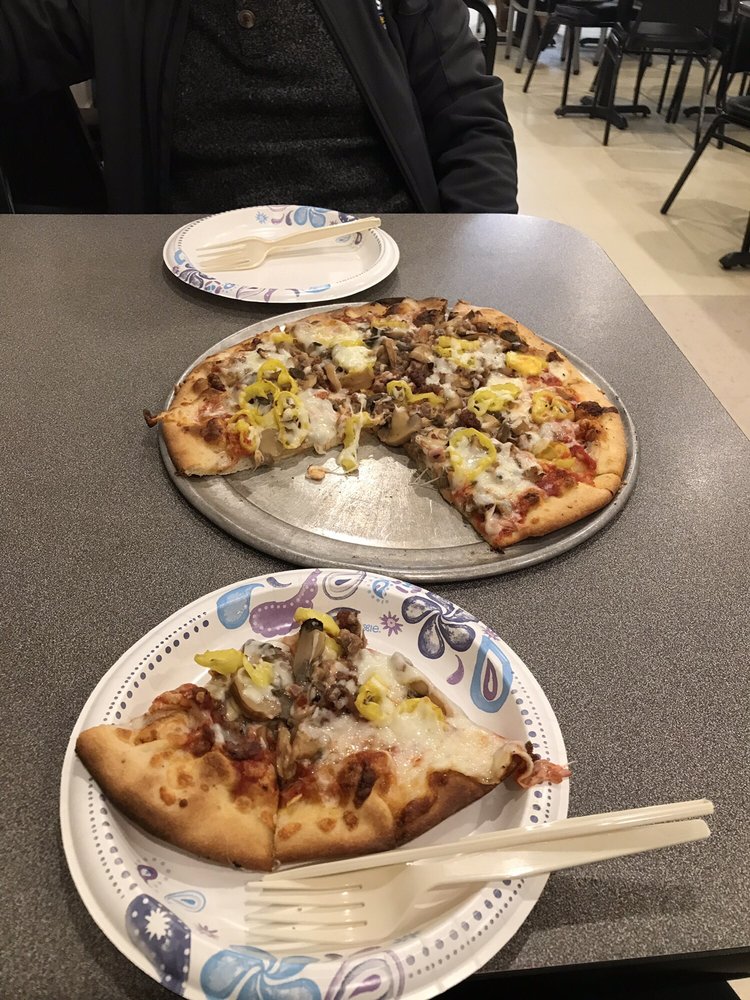 PIE IN THE SKY PIZZA CLOSED Updated May 2024 13 Photos & 34 Reviews 125 N Main St