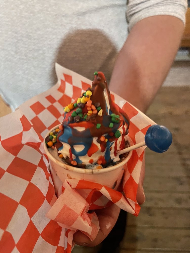 Food from Betsy's on Magnolia