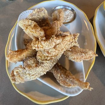 The Glass Onion - The fried catfish in cornmeal was delicious - Southern Near Me - Charleston, South Carolina The Glass Onion - The fried catfish in cornmeal was delicious - Southern Near Me - Charleston, South Carolina