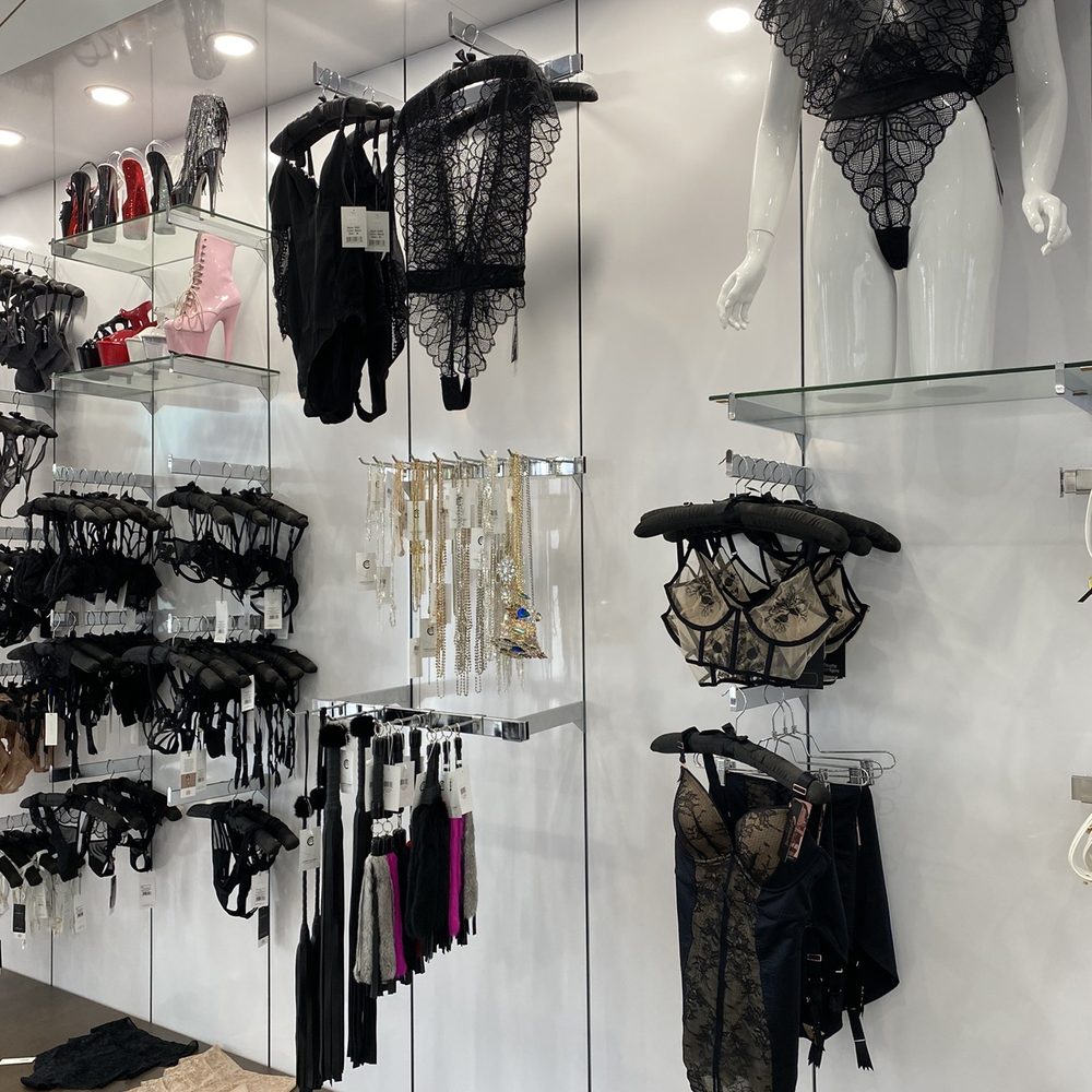 Sexiest lingerie hands down!