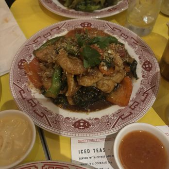 Sal Tang’s - Chicken with Garlic Sauce - Chinese Near Me - Brooklyn, New York Sal Tang’s - Chicken with Garlic Sauce - Chinese Near Me - Brooklyn, New York