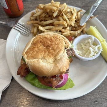 Dunlop Street Diner - Diners Near Me - Barrie, Ontario Dunlop Street Diner - Diners Near Me - Barrie, Ontario