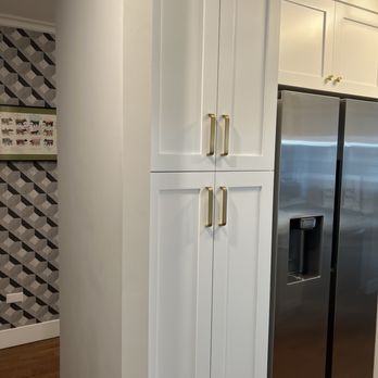 Cabinet Refacing Chicago - Kitchen remodel - General Contractors Near Me - Chicago, Illinois