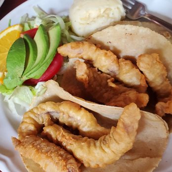Mariscos El Toro Guero - Fish tacos - Mexican Near Me - Cabo San Lucas, BCS