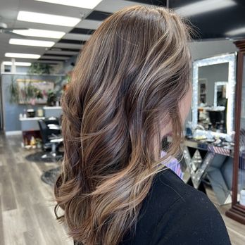 Taylor Salon - Hair Salons Near Me - Tracy, California