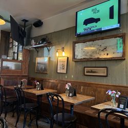 Woodbines - Back dining area