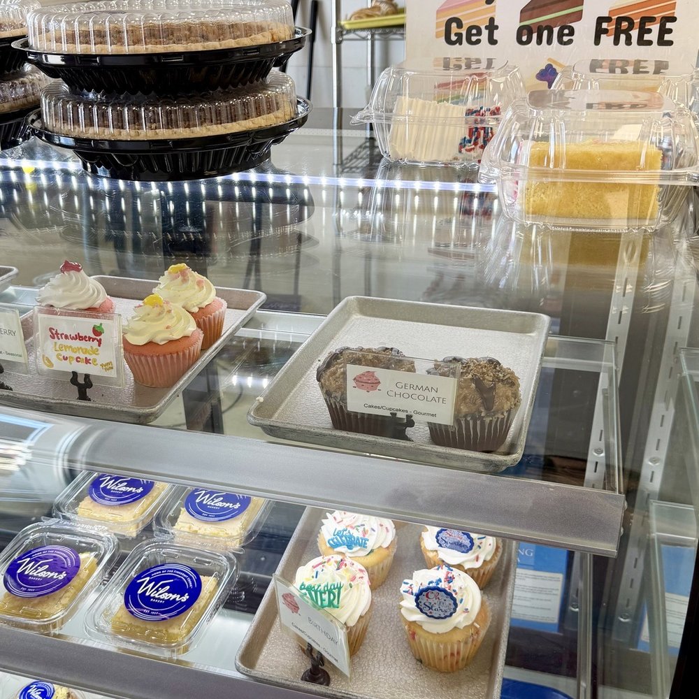 Wilson's Bakery - Cupcakes, pies, cannoli's. - Bakeries Near Me - Warner Robins, Georgia