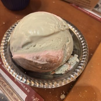 The Old Spaghetti Factory - spumoni ice cream - Italian Near Me - Rancho Cucamonga, California The Old Spaghetti Factory - spumoni ice cream - Italian Near Me - Rancho Cucamonga, California