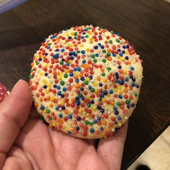 Delicias Del Horno - Personal size bread - Patisserie/Cake Shop Near Me - Riverside, California
