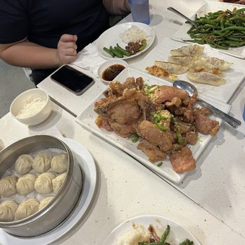 Mama Lu Dumpling House - Pork chop, xiao long bao, dumplings, green beans - Chinese Near Me - Monterey Park, California Mama Lu Dumpling House - Pork chop, xiao long bao, dumplings, green beans - Chinese Near Me - Monterey Park, California