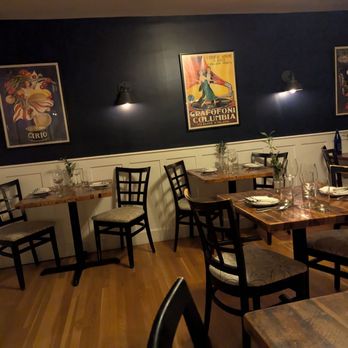 Porcelli’s - Interior - Italian Near Me - Bar Harbor, Maine Porcelli’s - Interior - Italian Near Me - Bar Harbor, Maine