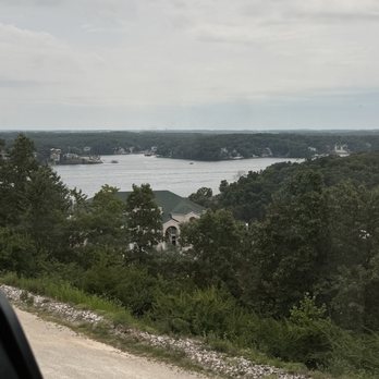 Horseshoe Bend Bar and Grill - Lake of the Ozarks - Soup Near Me - Lake Ozark, Missouri Horseshoe Bend Bar and Grill - Lake of the Ozarks - Soup Near Me - Lake Ozark, Missouri