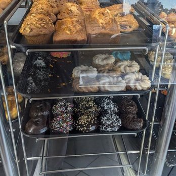 Yum Yum Donuts - Donuts Near Me - Escondido, California Yum Yum Donuts - Donuts Near Me - Escondido, California