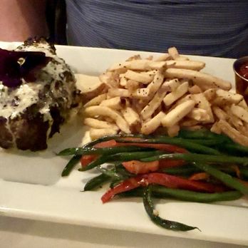 Lucia's On The Lake - Strip steak with truffle fries - Italian Near Me - Hamburg, New York Lucia's On The Lake - Strip steak with truffle fries - Italian Near Me - Hamburg, New York