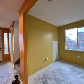 6 Hammers Construction - After they completed the drywall and started painting our first floor. - General Contractors Near Me - Emeryville, California