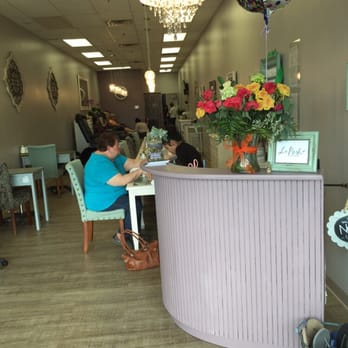 La Posh - Nail Salons Near Me - Derby, Kansas