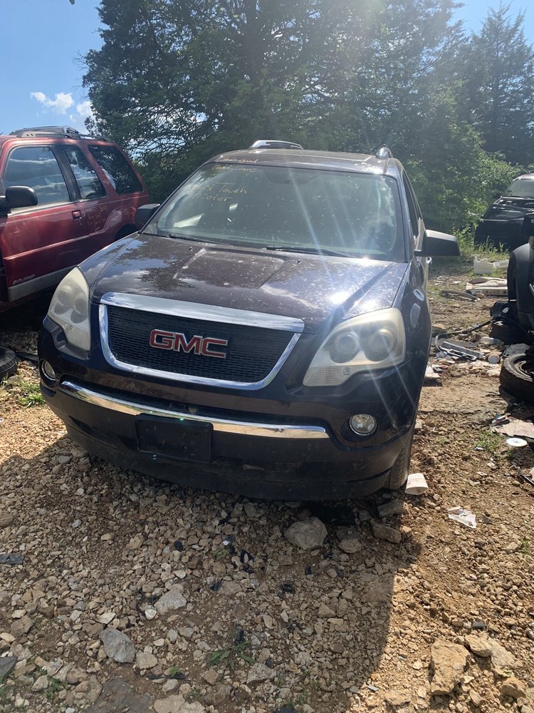 FENTON AUTO SALVAGE Updated August 2024 6650 Treasure Ln, House