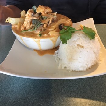 Paradise Kitchen - Red Chicken Curry - Thai Near Me - Chandler, Arizona Paradise Kitchen - Red Chicken Curry - Thai Near Me - Chandler, Arizona