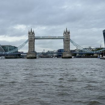 1. LastMinute.com Boat Cruise
