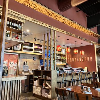 Aji Izakaya - the interior of a restaurant - Ramen Near Me - Rosenberg, Texas