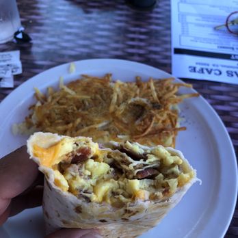 Encinitas Cafe - Breakfast burrito with crispy hash browns - Breakfast & Brunch Near Me - Encinitas, California Encinitas Cafe - Breakfast burrito with crispy hash browns - Breakfast & Brunch Near Me - Encinitas, California
