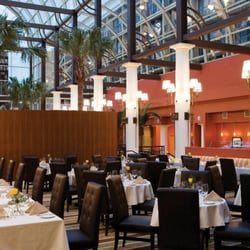 The Grande Café is a perfect place for breakfast, lunch or dinner with clients, family or for that special occasion.
